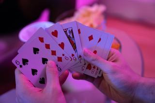 Jeu de rami gratuit : toutes les façons d'y jouer sans payer